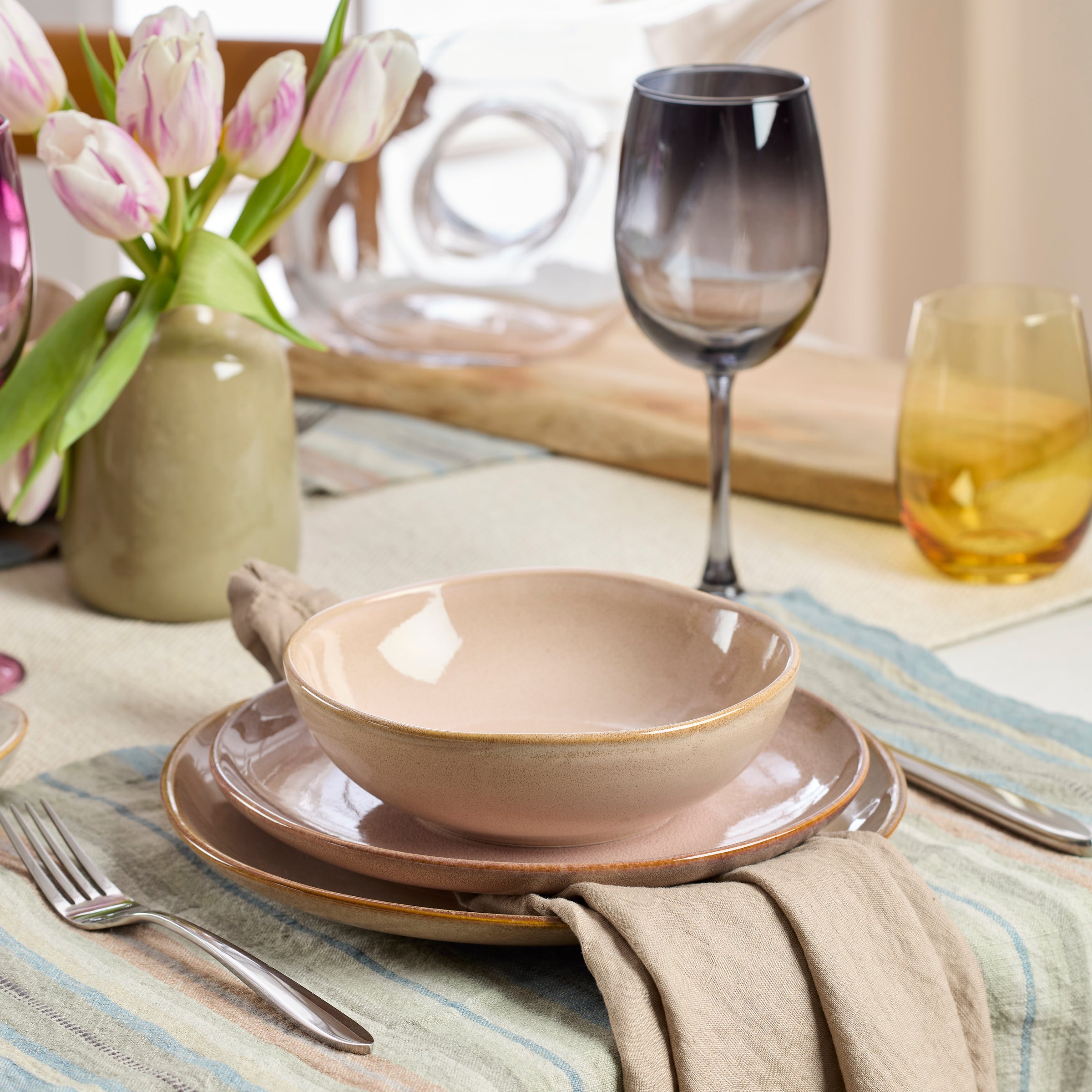 Lenox Westmore Organic Shades Clay 12-Piece Dinnerware Set - Image 4