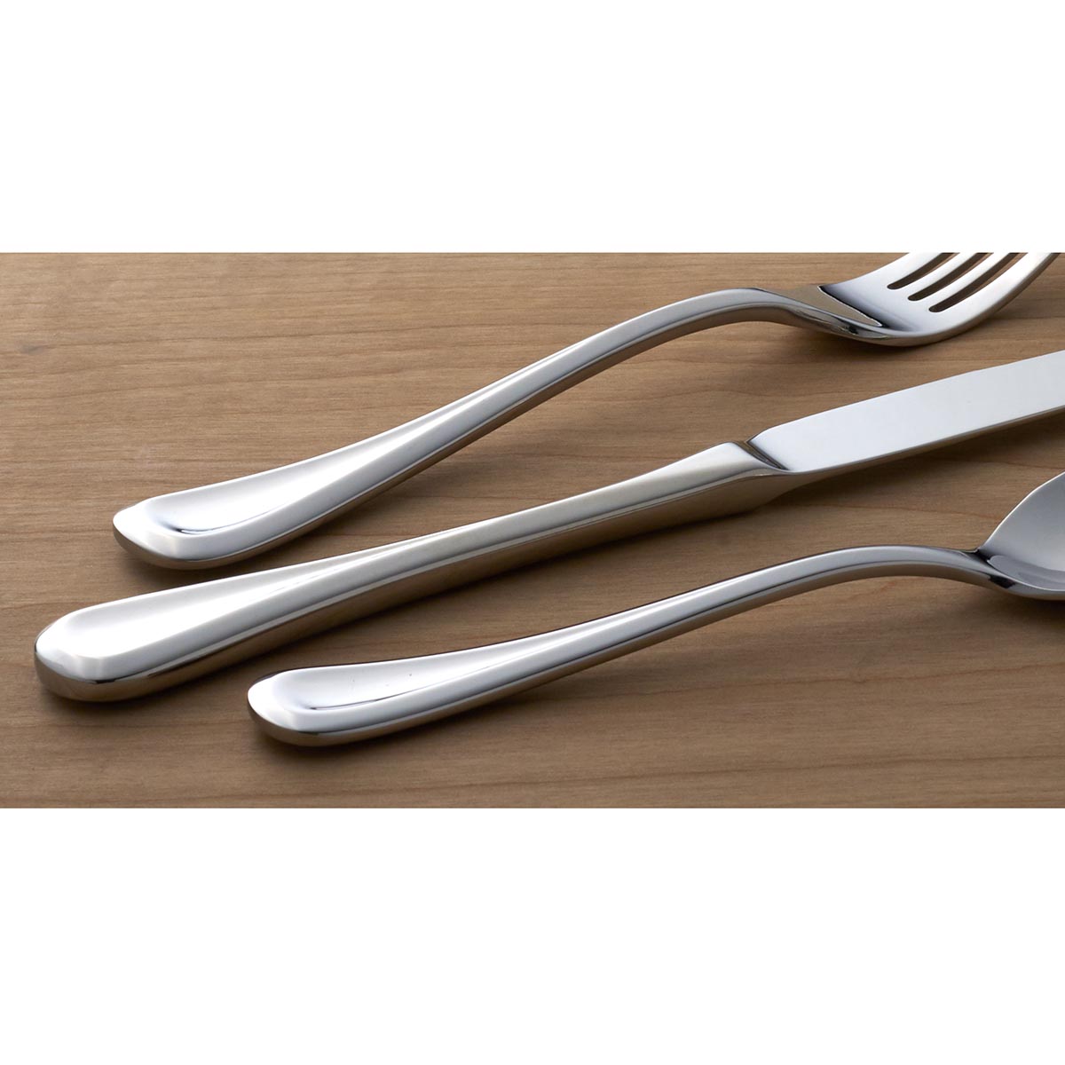 Lenox Westmore Virage 20-Piece Flatware Set - Image 4