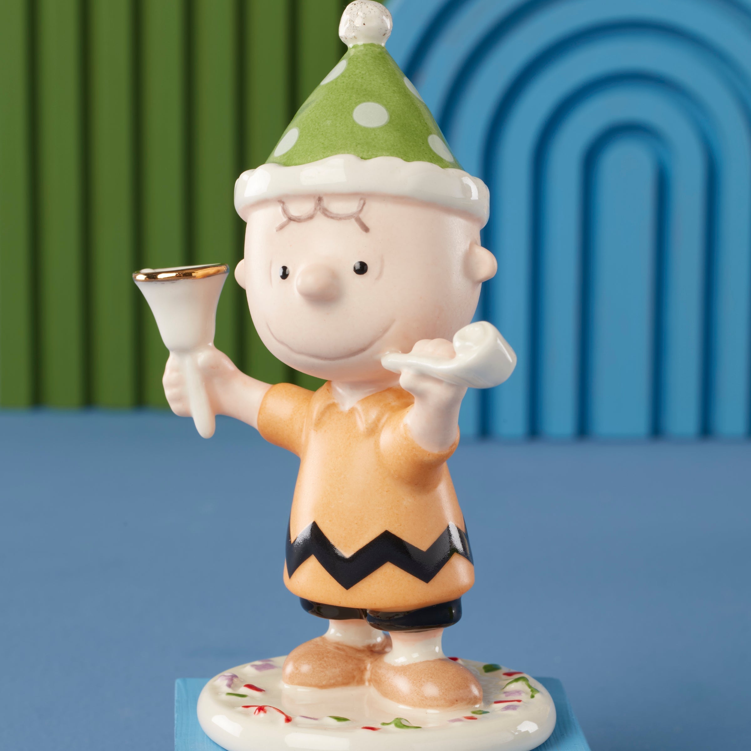 Lenox Westmore Happy New Year Charlie Brown 5-Piece Figurine Set - Image 6