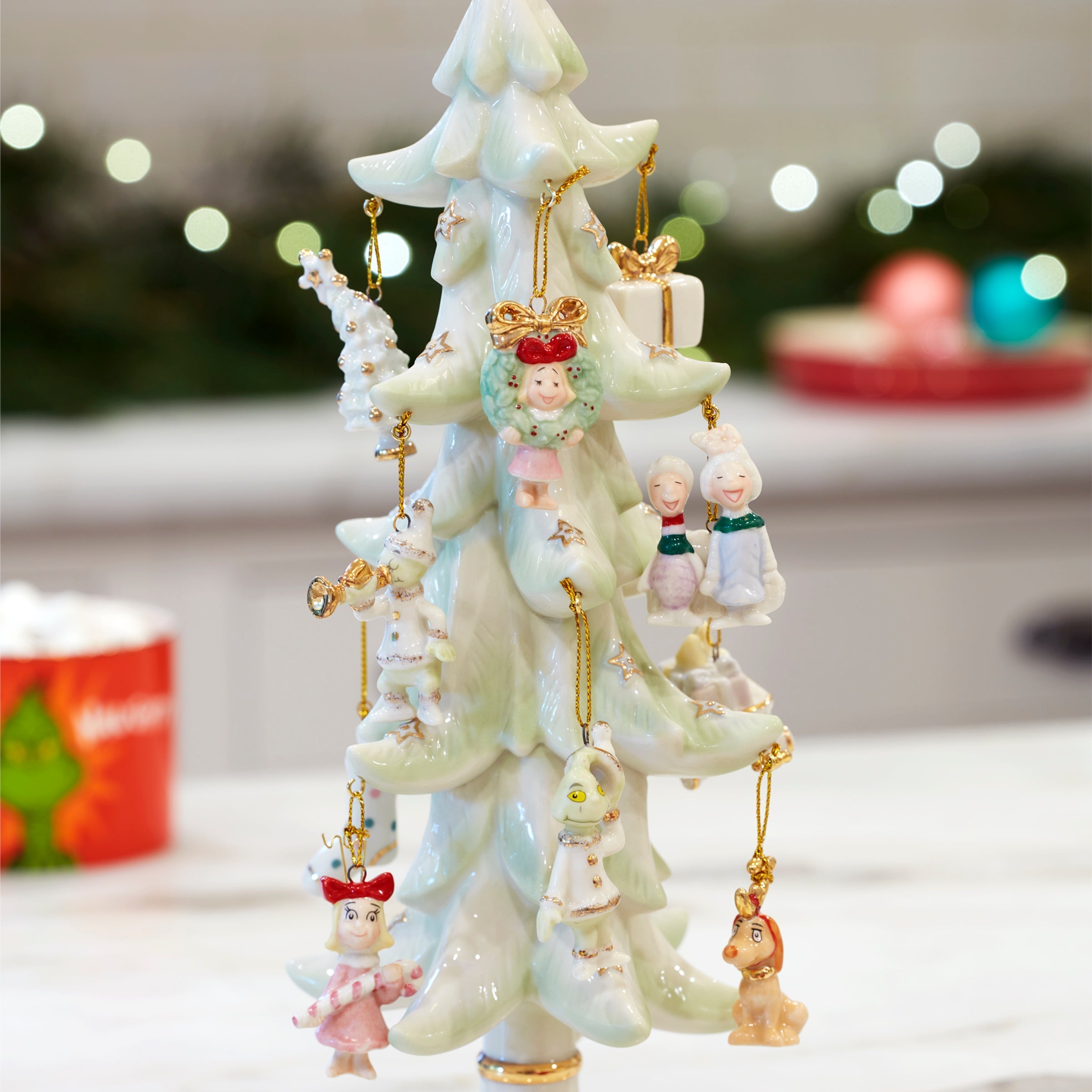 Lenox Westmore How The Grinch Stole Christmas 12-Piece Ornament & Tree Set - Image 6