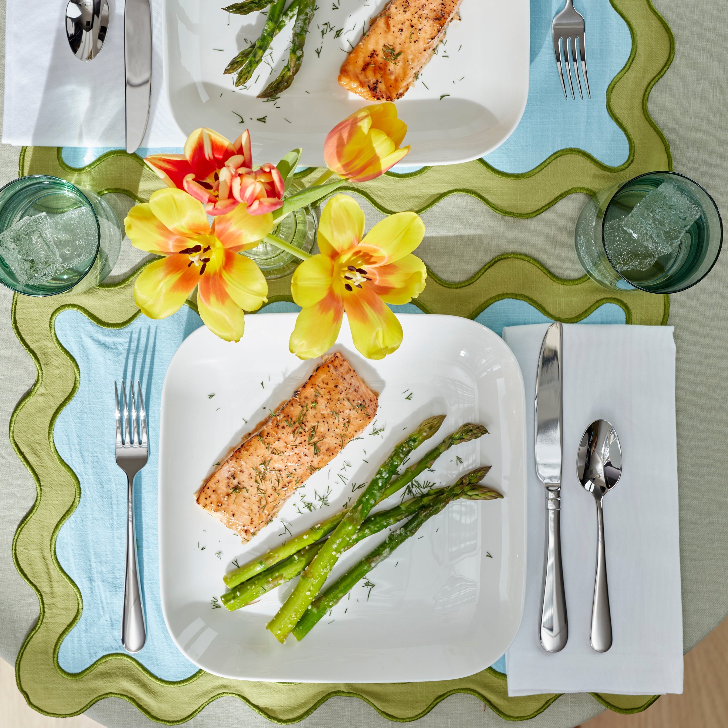 Lenox Westmore Studio 1414 Square 12-Piece Dinnerware Set - Image 10