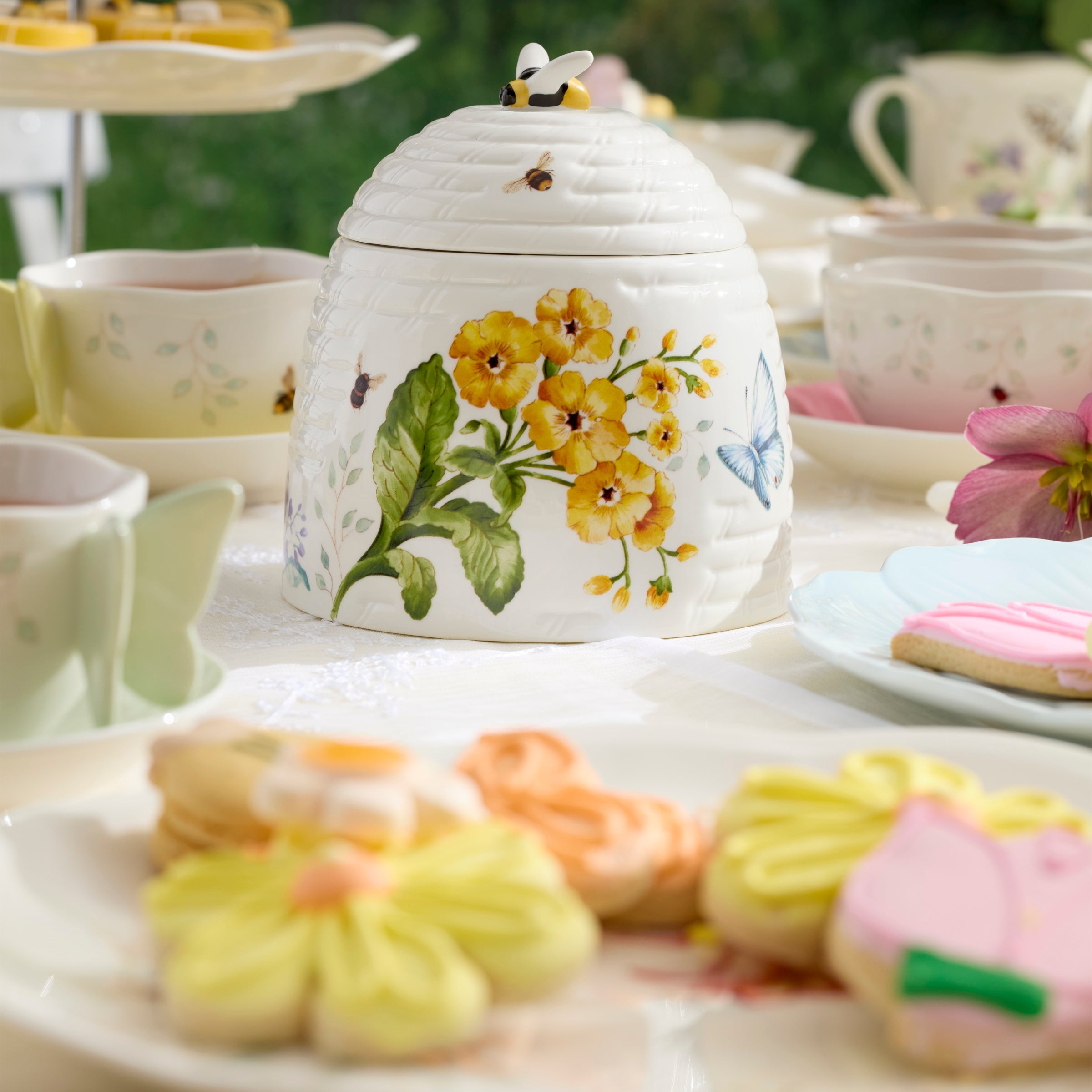 Lenox Westmore Butterfly Meadow Honeycomb Candy Jar - Image 3