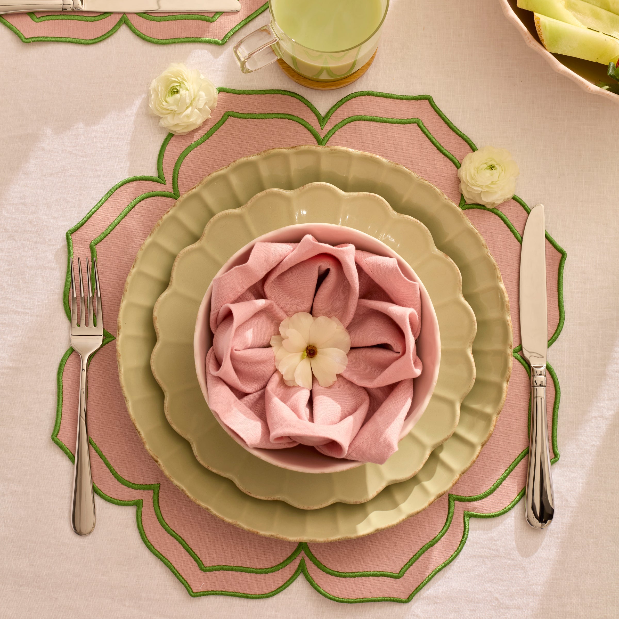 Lenox Westmore French Perle Scallop Matcha 24-Piece Dinnerware Set - Image 5