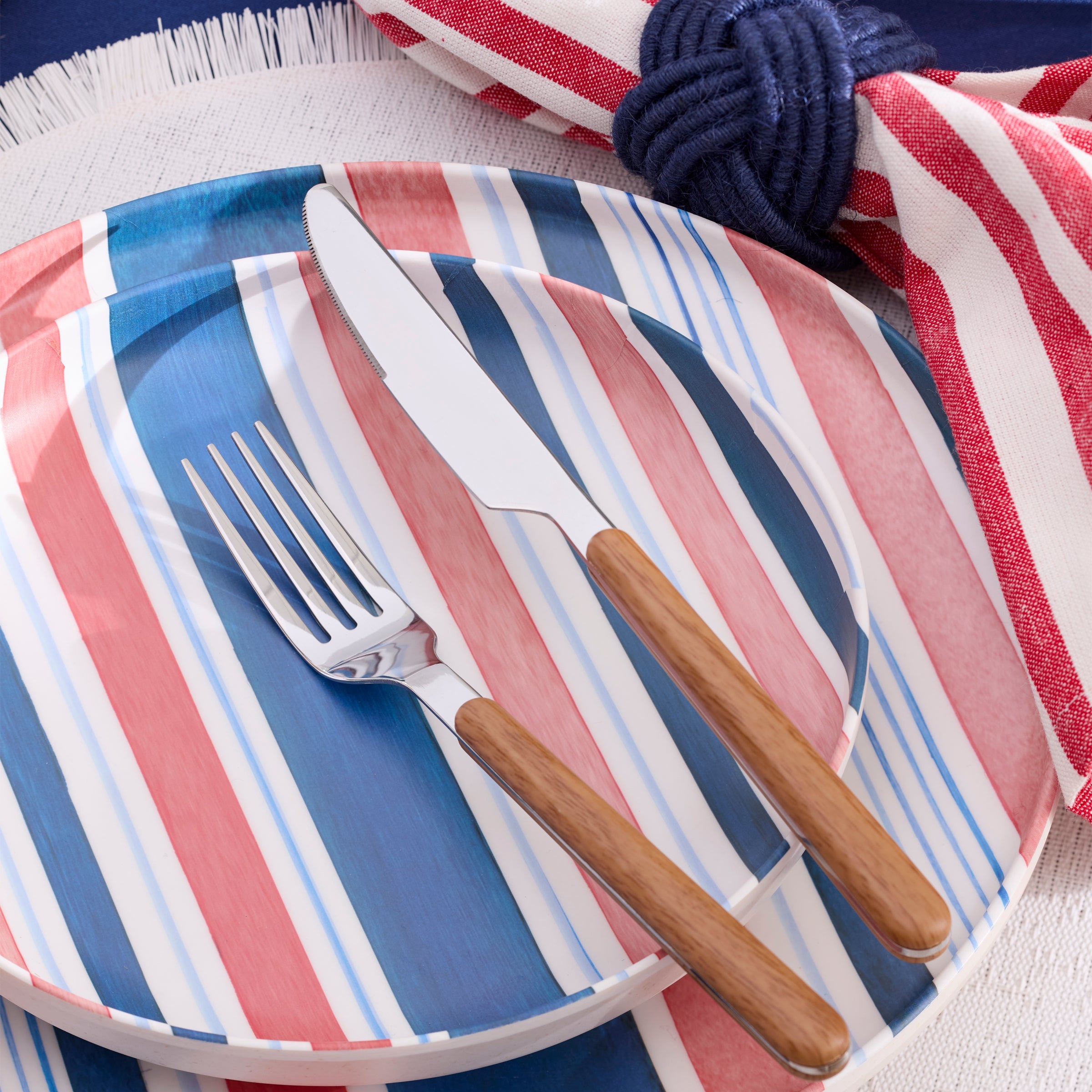 Lenox Westmore 24 Seven Melamine Stripe 12-Piece Dinnerware Set - Image 5