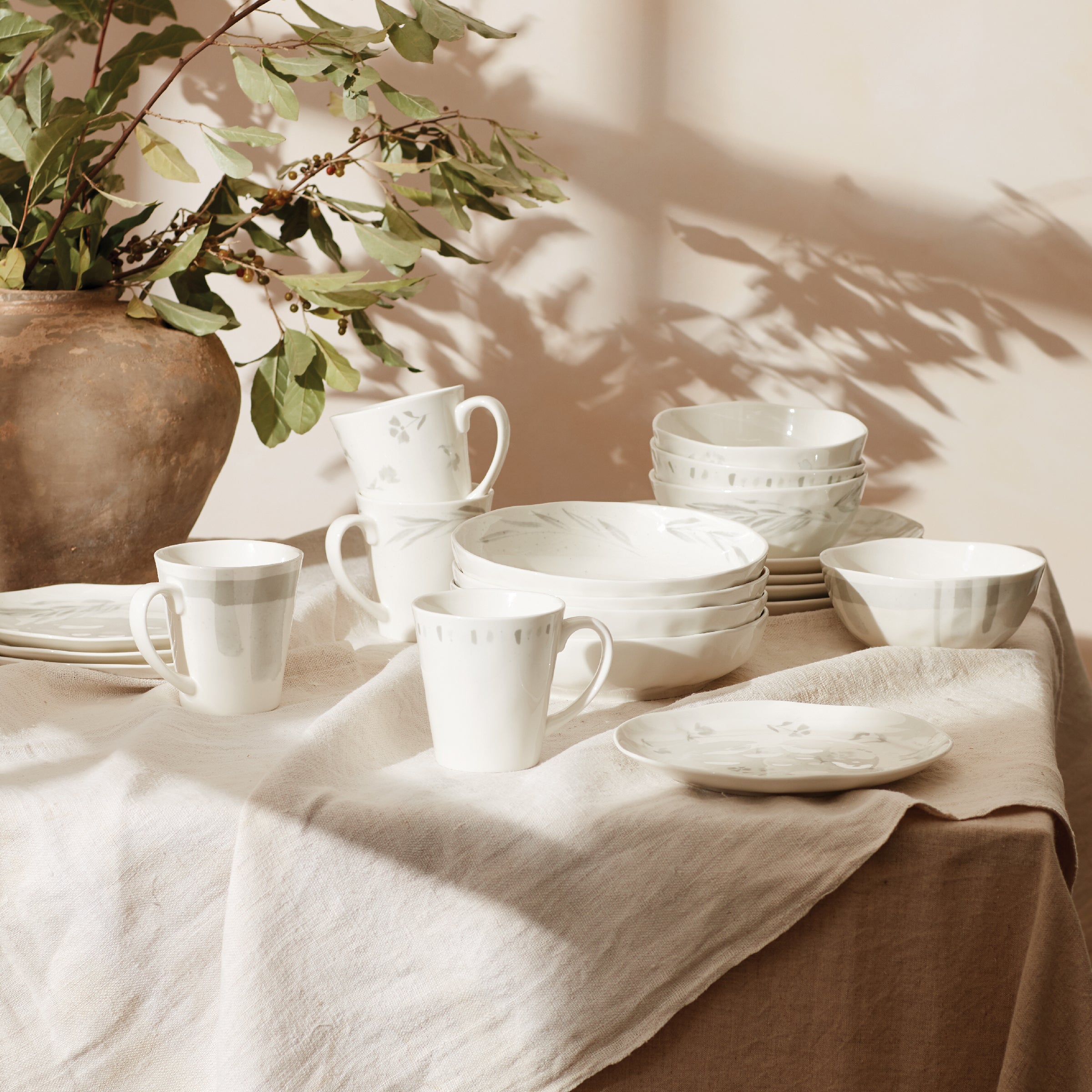 Lenox Westmore Oyster Bay 12-Piece Dinnerware Set - Image 14