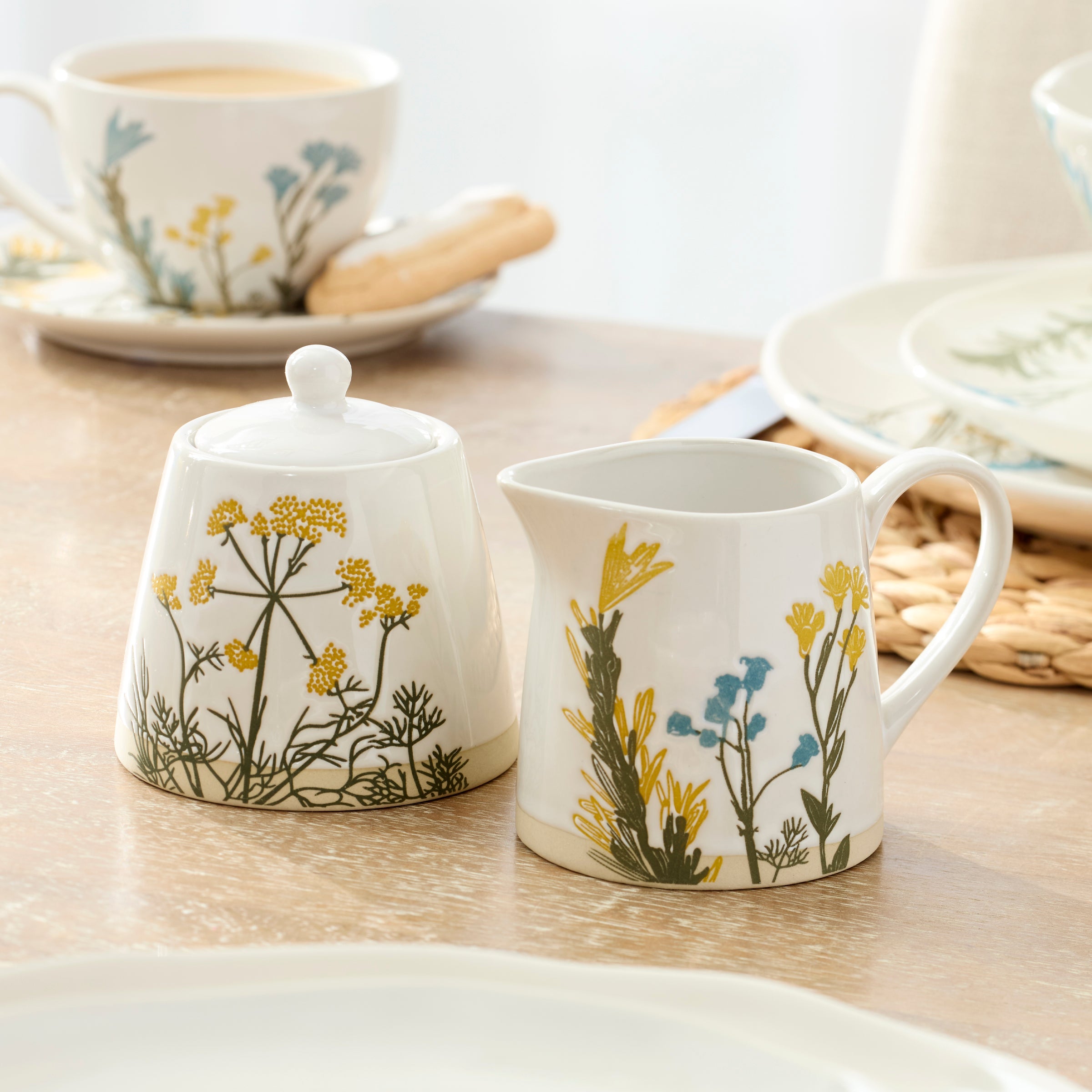 Lenox Westmore Wildflowers Sugar & Creamer Set - Image 3