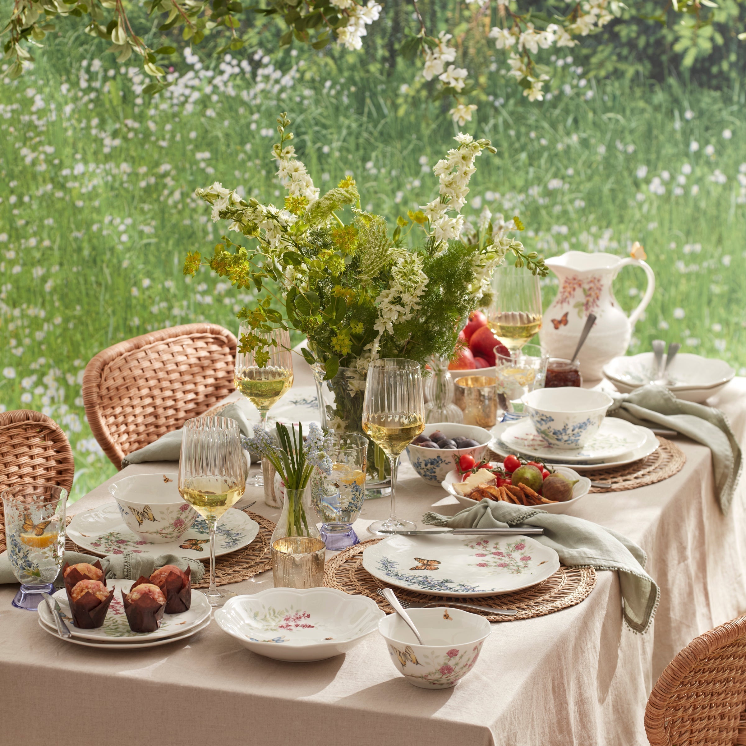 Lenox Westmore Butterfly Meadow Herbs 12-Piece Dinnerware Set - Image 2
