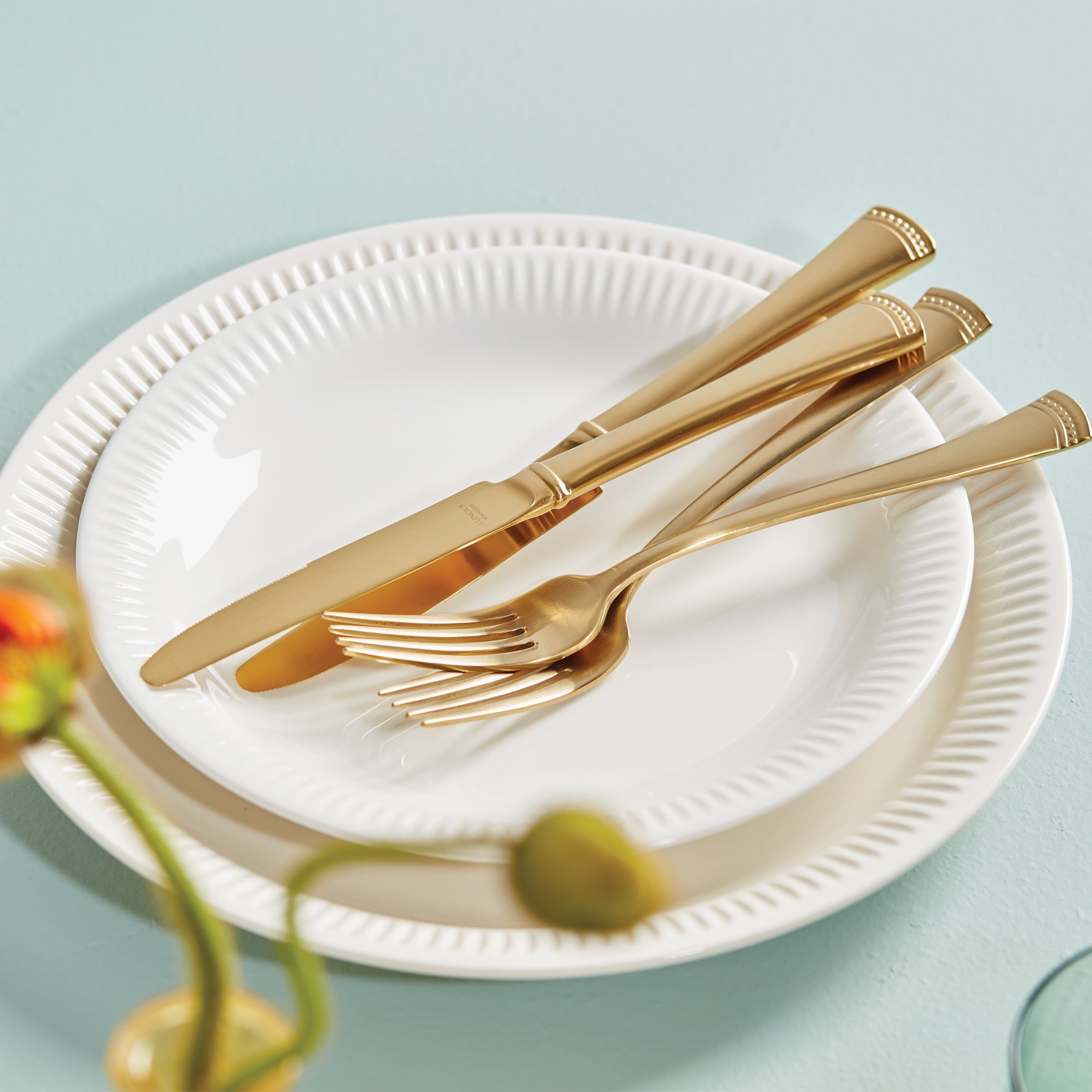 Lenox Westmore Portola Gold Satin 20-Piece Flatware Set - Image 14