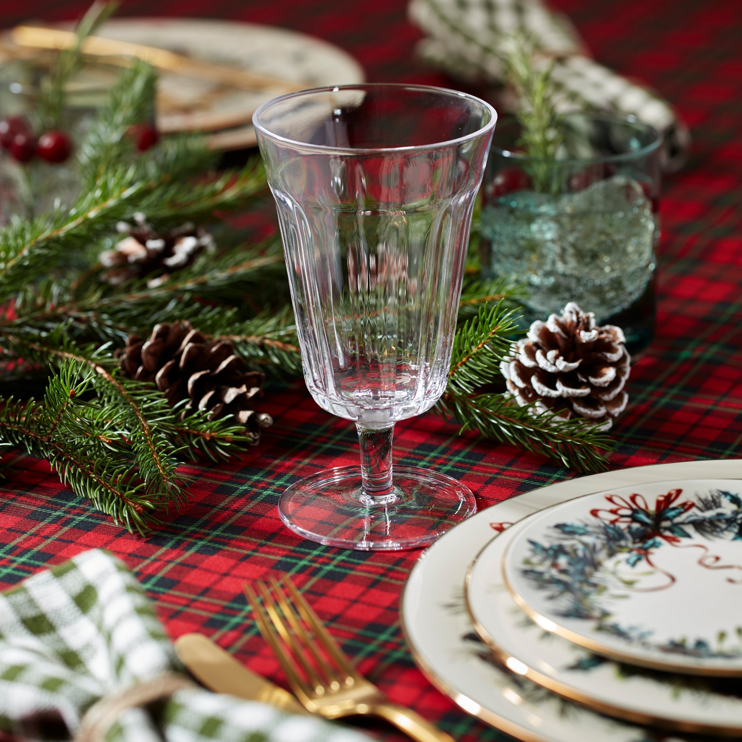 Lenox Westmore Winter Greetings 12-Piece Dinnerware Set - Image 9