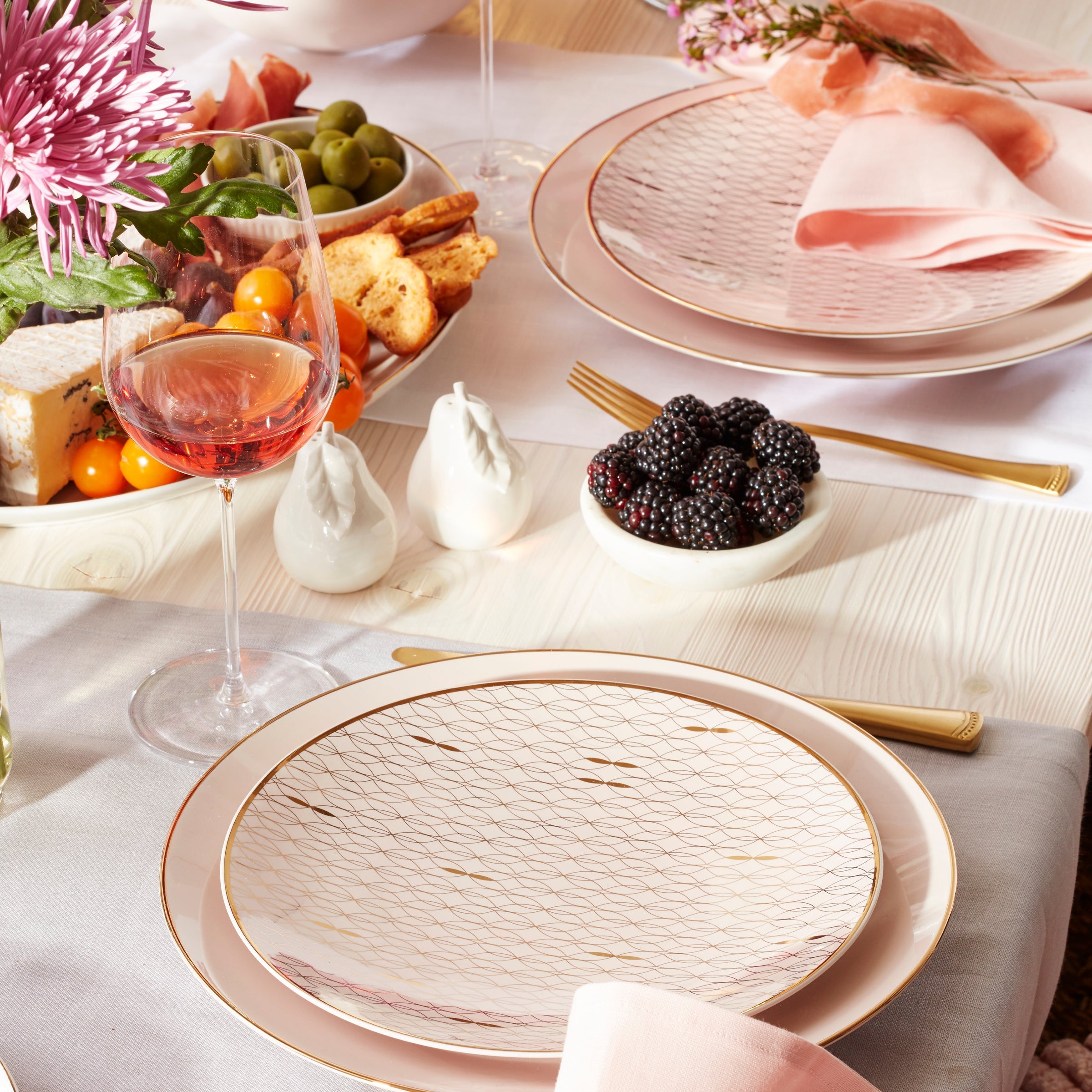 Lenox Westmore Trianna Blush 12-Piece Dinnerware Set - Image 2