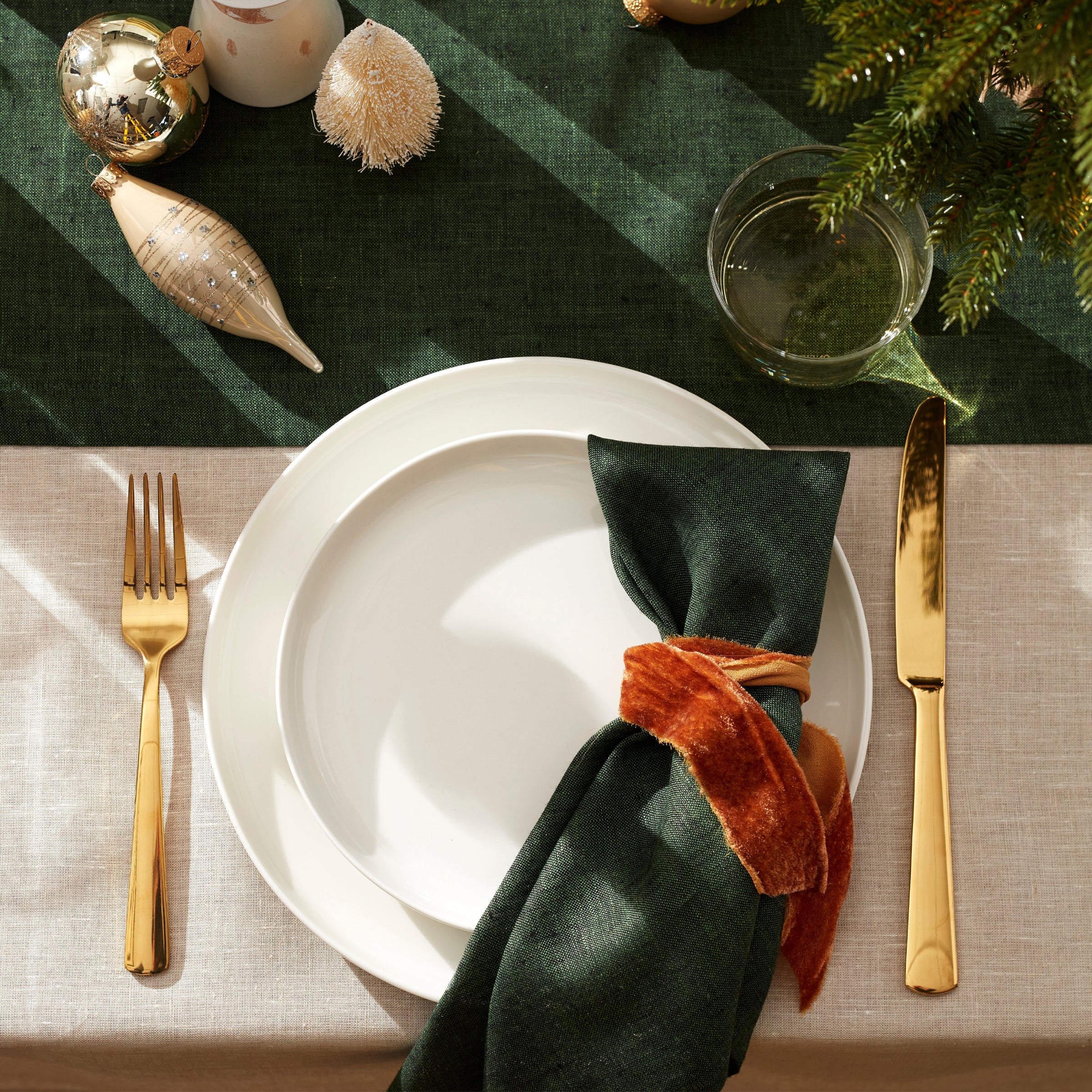 Lenox Westmore 24 Seven White 24-Piece Dinnerware Set - Image 3