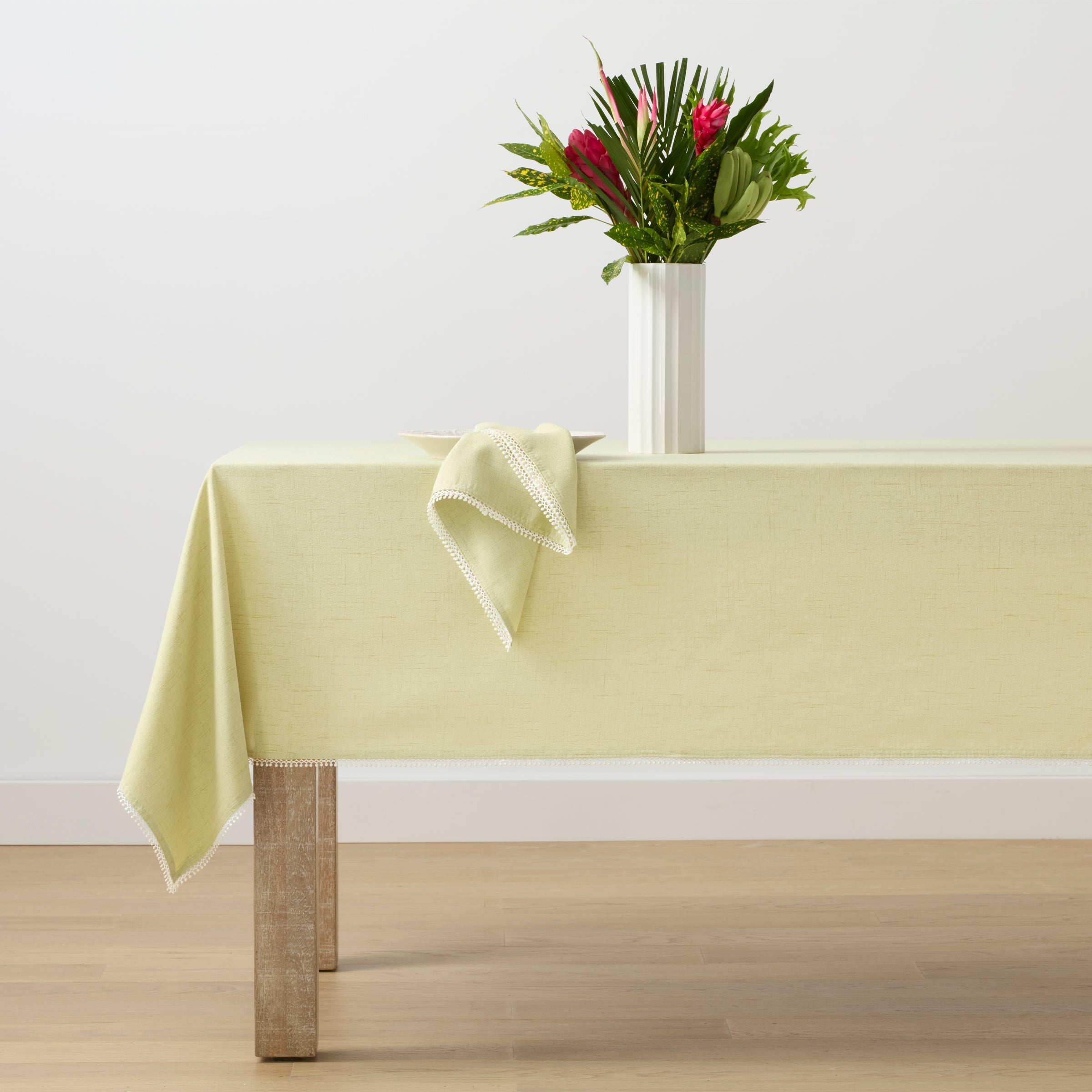 Lenox Westmore French Perle Pistachio 60x120 Tablecloth - Image 3