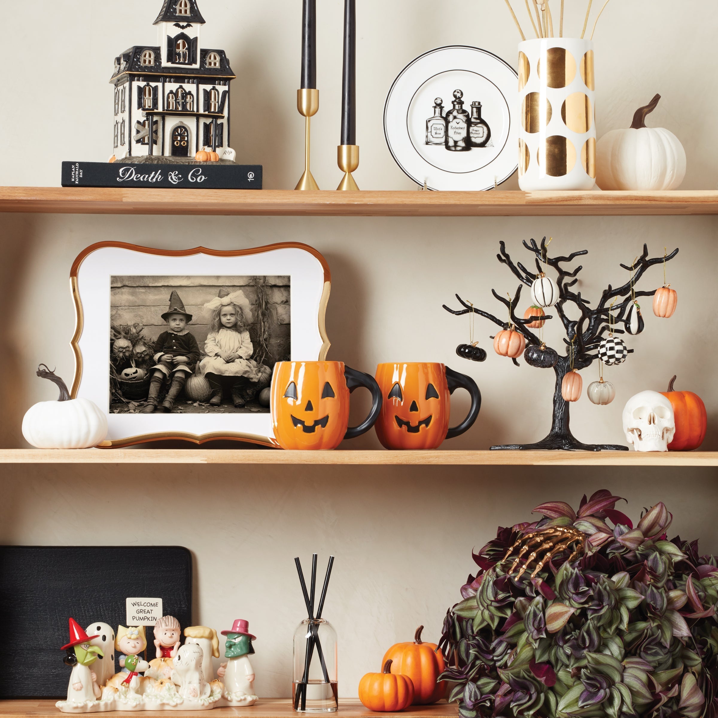 Lenox Westmore Welcome Great Pumpkin Figurine - Image 2