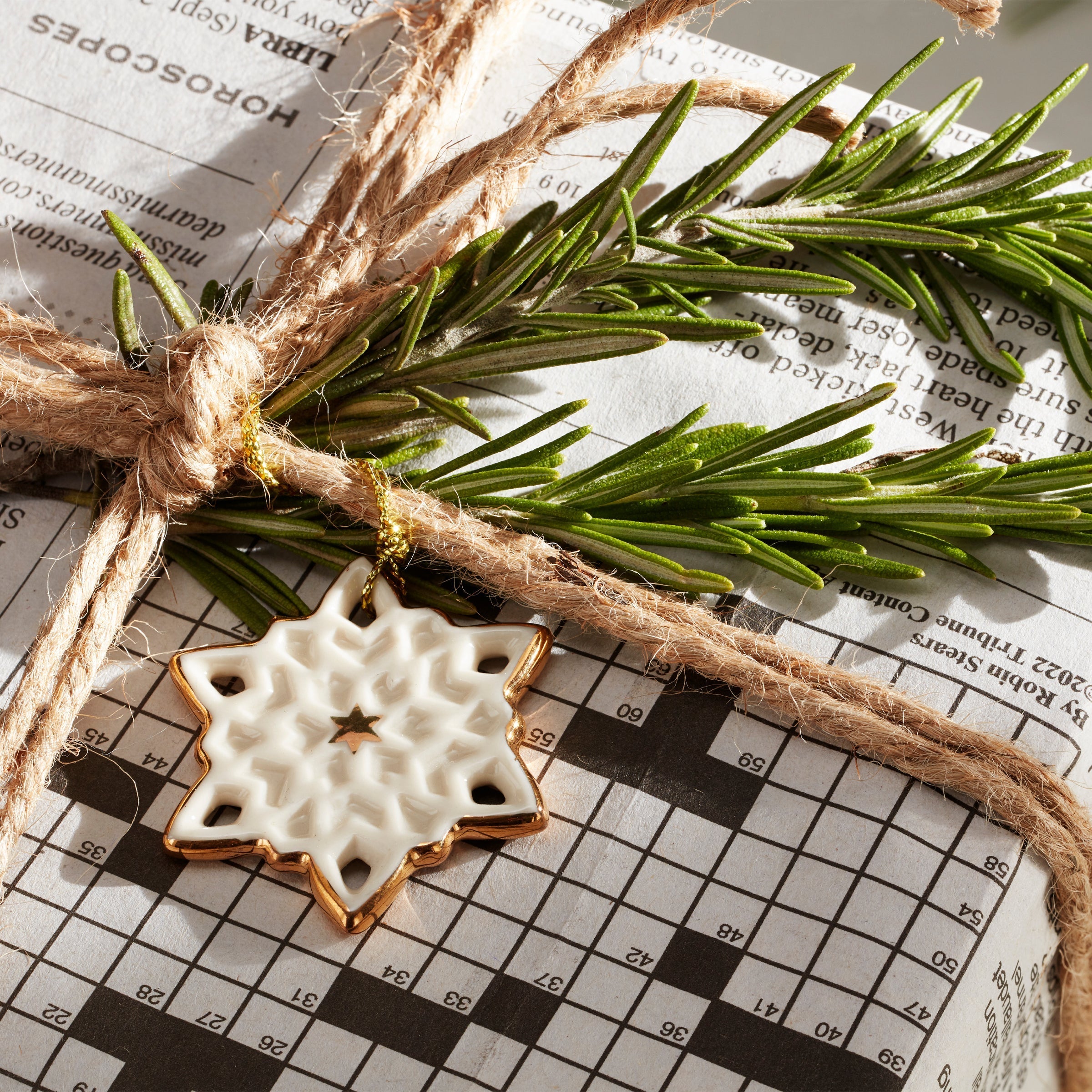 Lenox Westmore Snowflake 10-Piece Mini Ornament Set - Image 5
