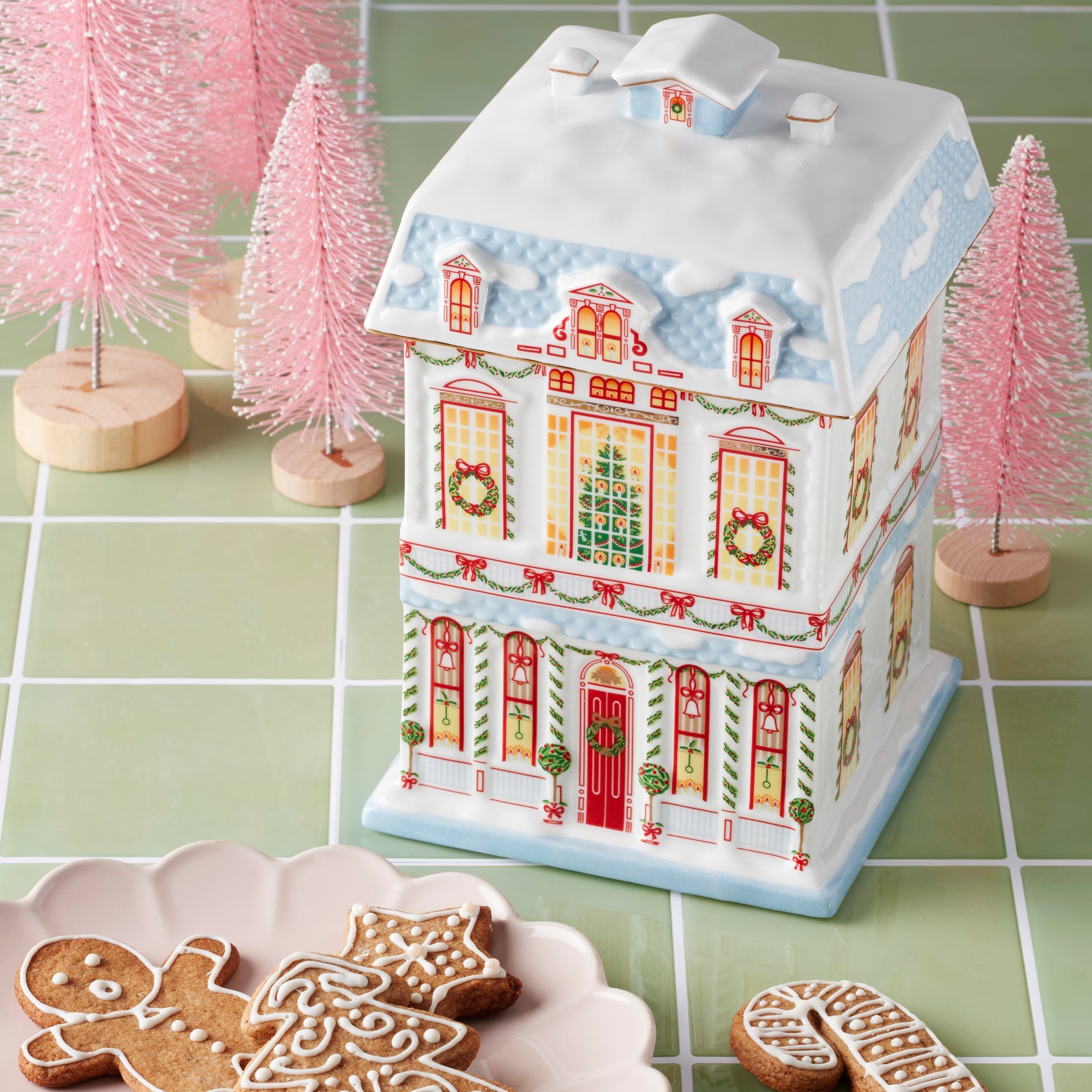 Lenox Westmore Lenox Holiday Village Christmas Cookie Jar - Image 3