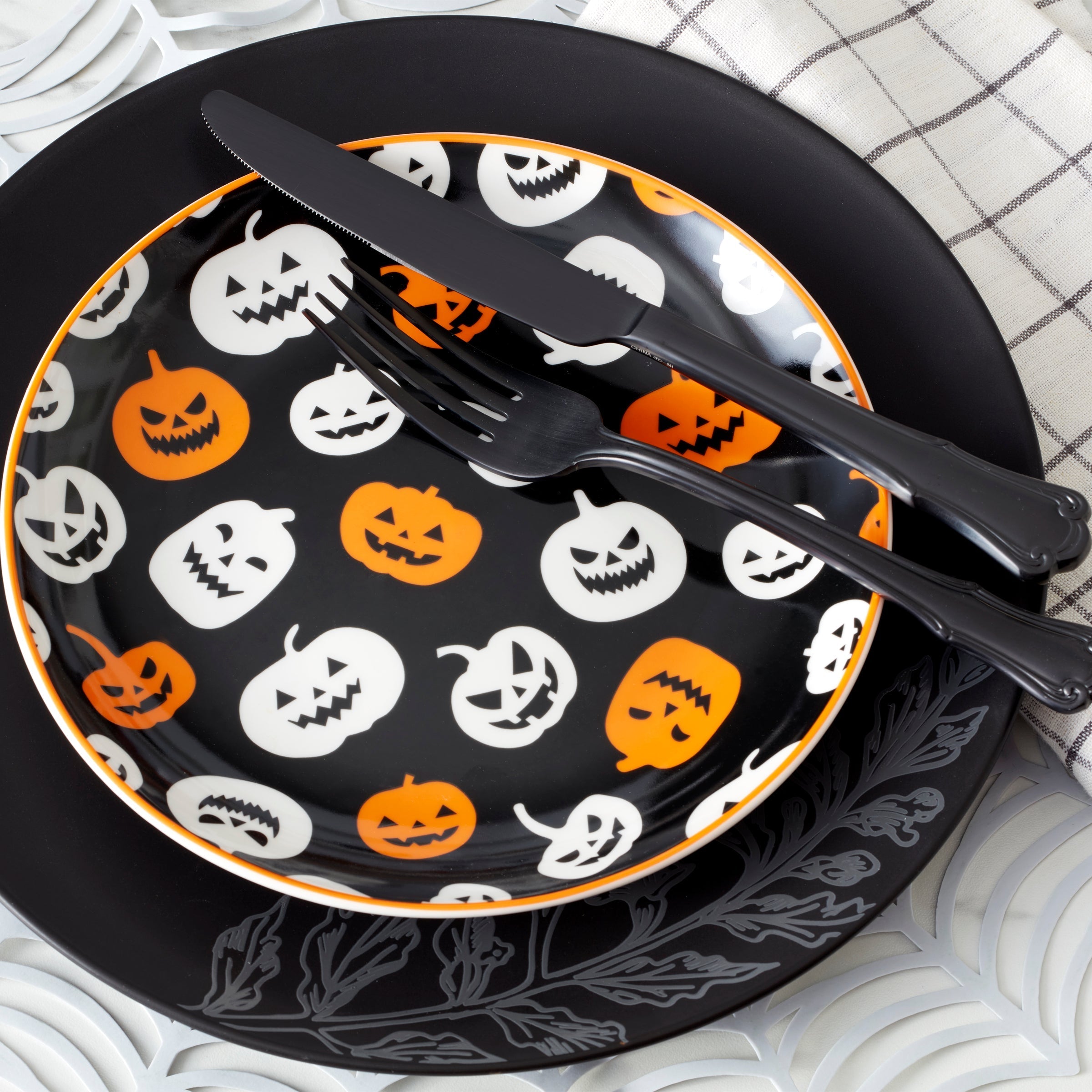 Lenox Westmore Vintro Halloween Accent Plates, Set of 4 - Image 2