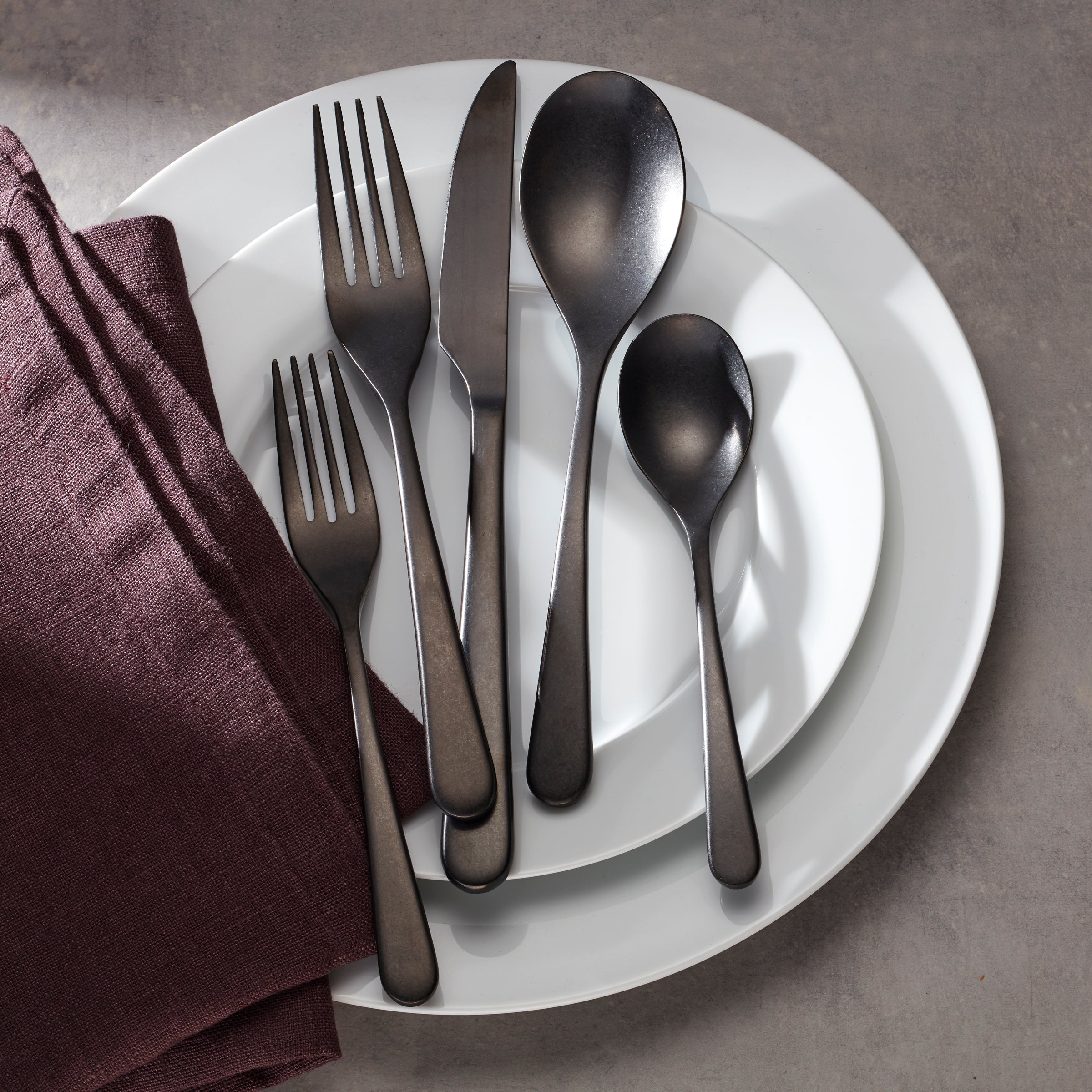 Lenox Westmore Kenbrook Black Vintage 20-Piece Flatware Set - Image 2