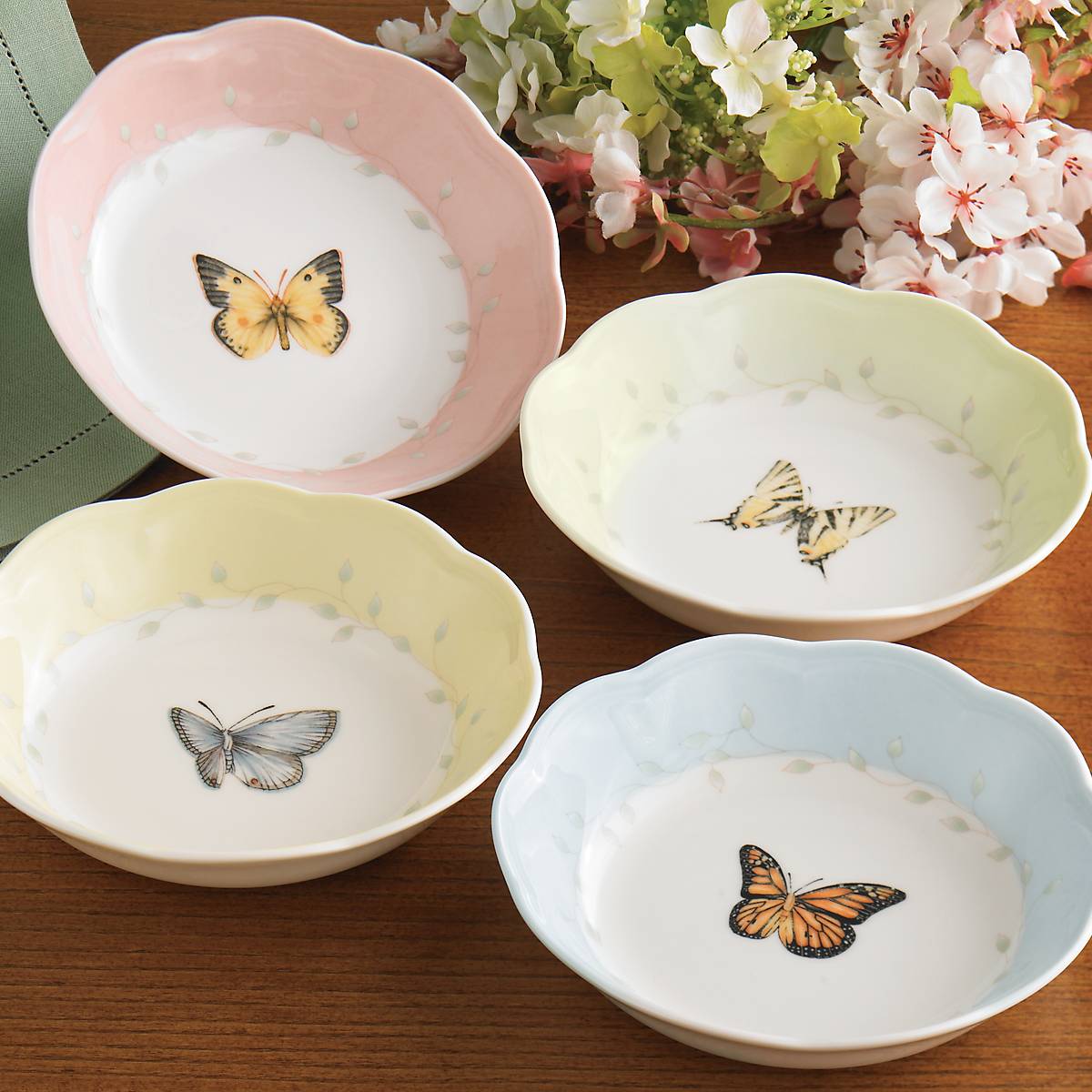 Lenox Westmore Butterfly Meadow Fruit Bowls, Set 4 - Image 3
