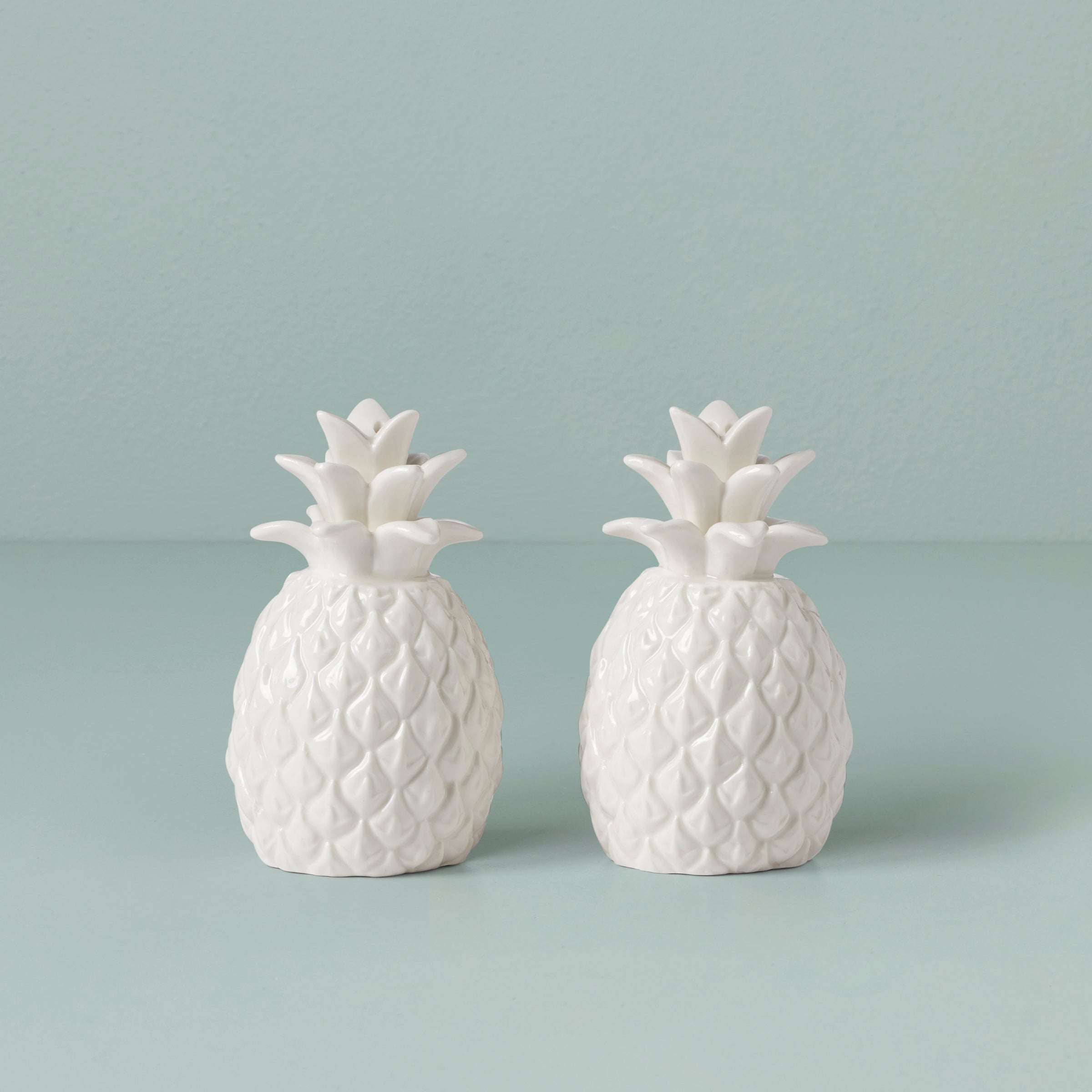 Lenox Westmore Wicker Creek Pineapple Salt & Pepper Set