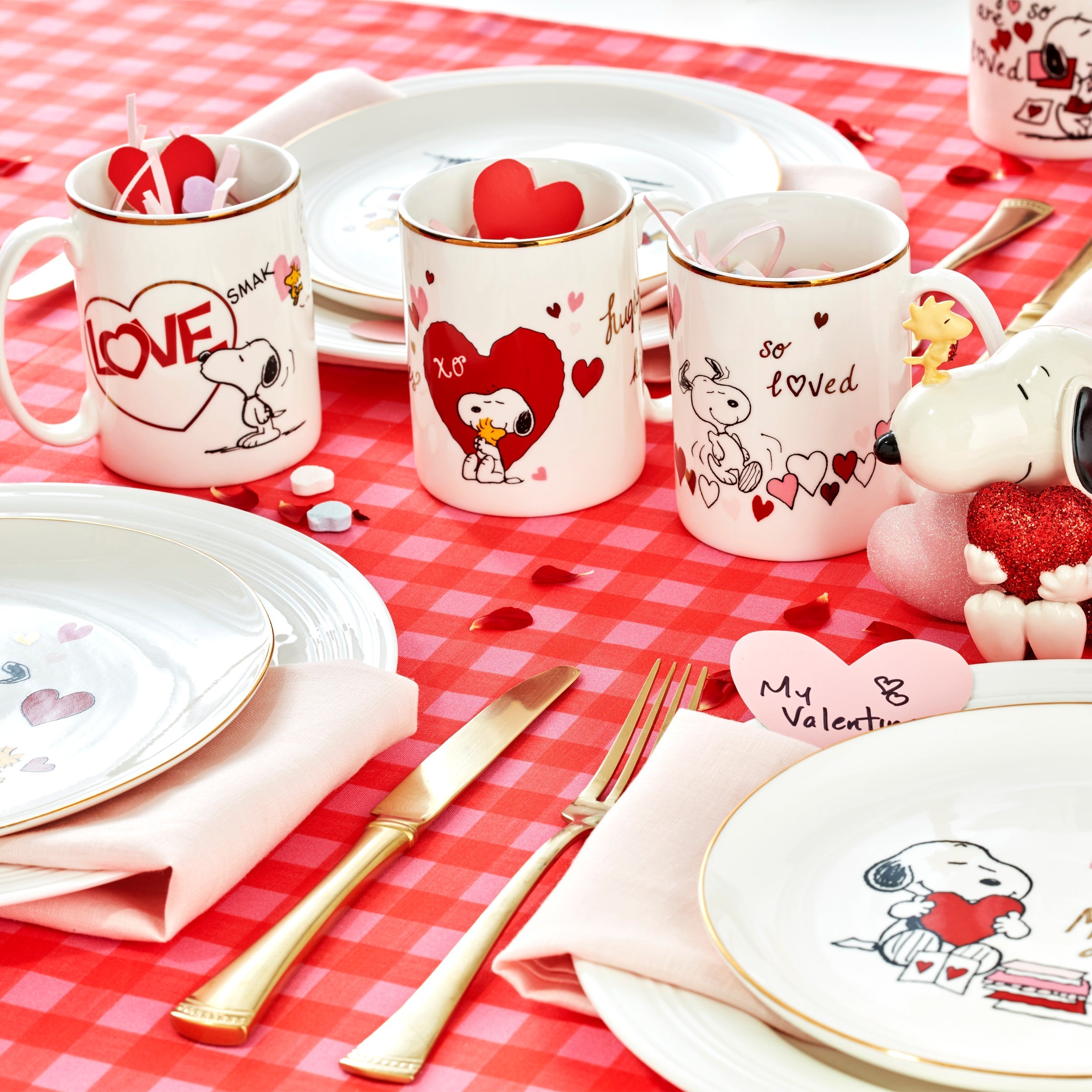 Lenox Westmore Snoopy Valentine's Day Accent Plates, Set of 4 - Image 3