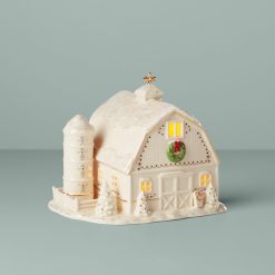 Lenox Westmore Mistletoe Park Lit Barn Figurine