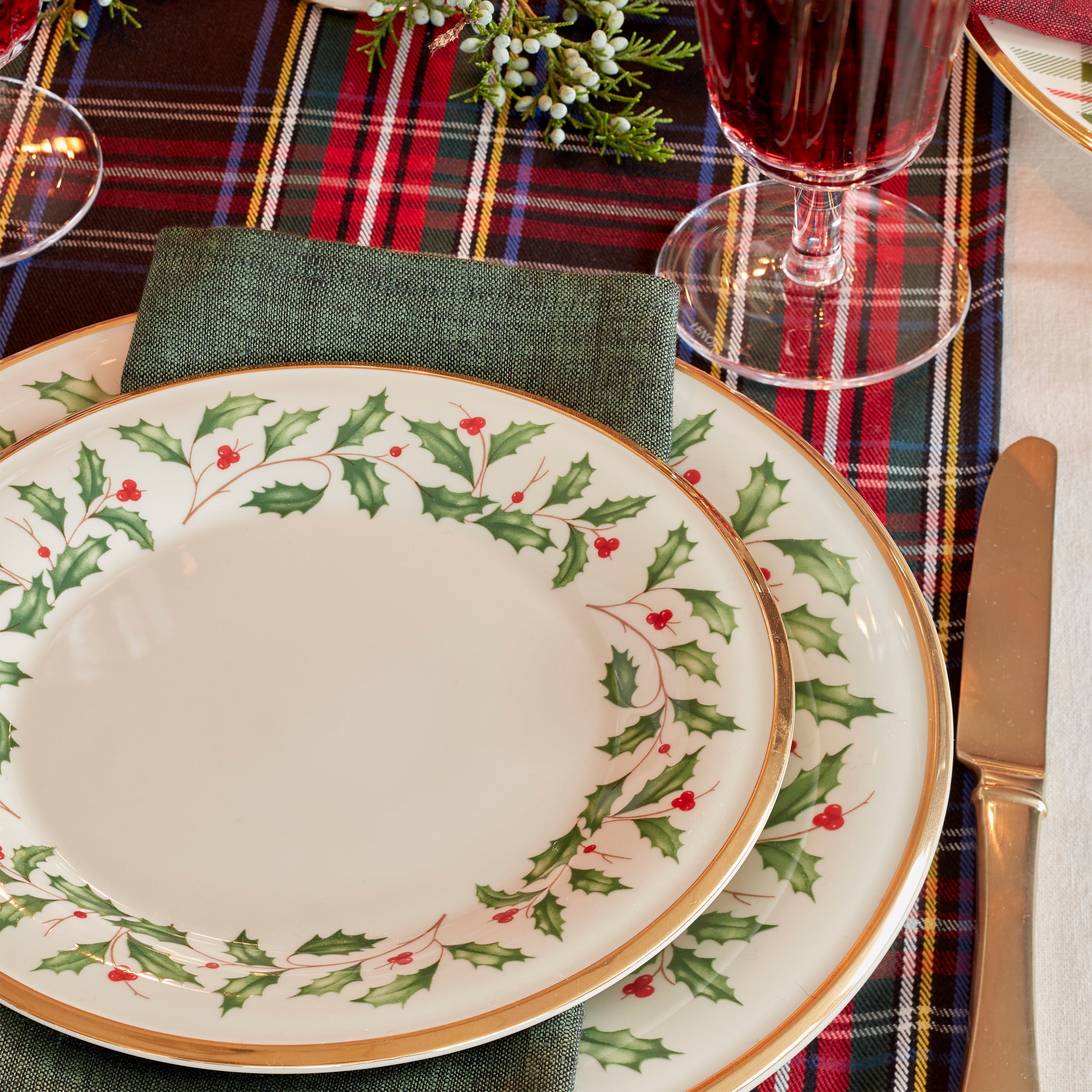 Lenox Westmore Holiday 3-Piece Place Setting - Image 3