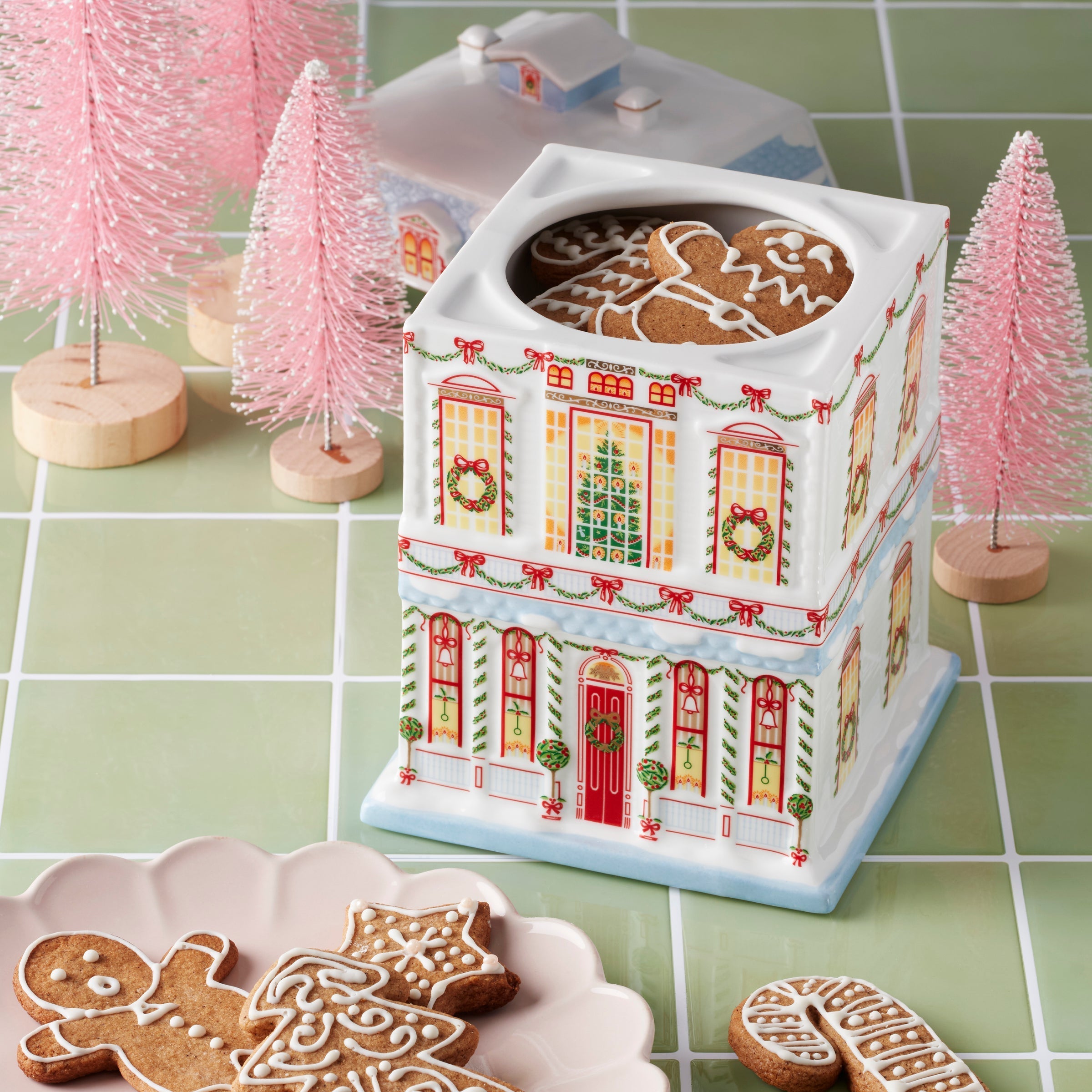 Lenox Westmore Lenox Holiday Village Christmas Cookie Jar - Image 4