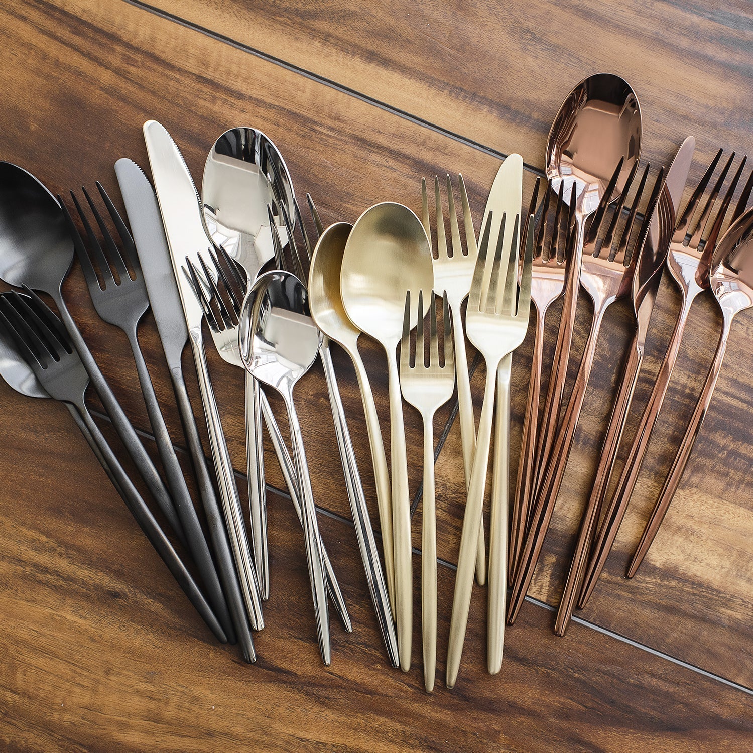 Lenox Westmore Gaze Copper Mirror 20-Piece Flatware Set - Image 4