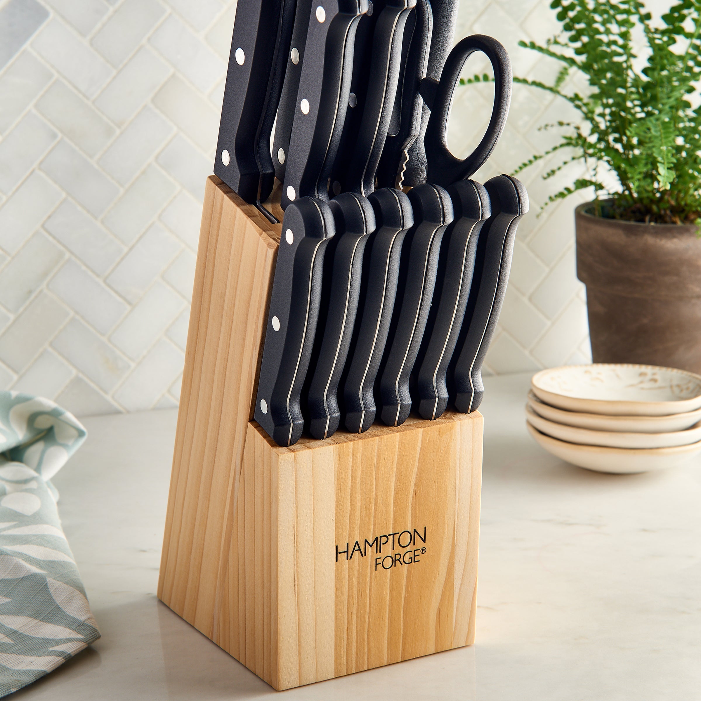 Lenox Westmore Brighton 14-Piece Cutlery Block Set - Image 2