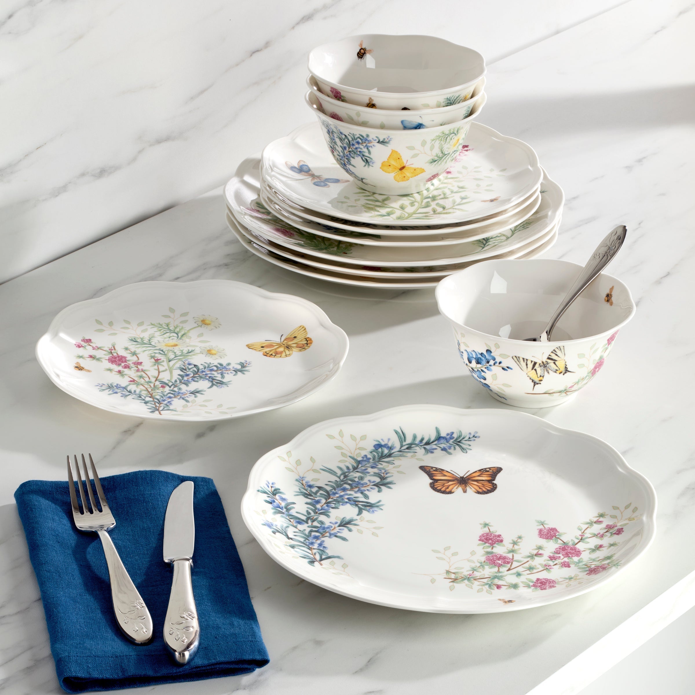 Lenox Westmore Butterfly Meadow Herbs 12-Piece Dinnerware Set - Image 7