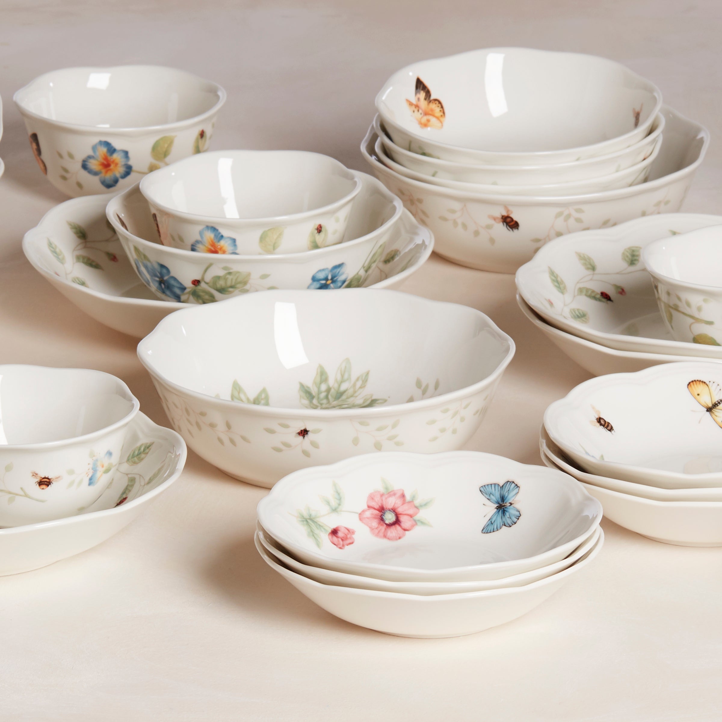 Lenox Westmore Butterfly Meadow Fruit Bowl - Image 4