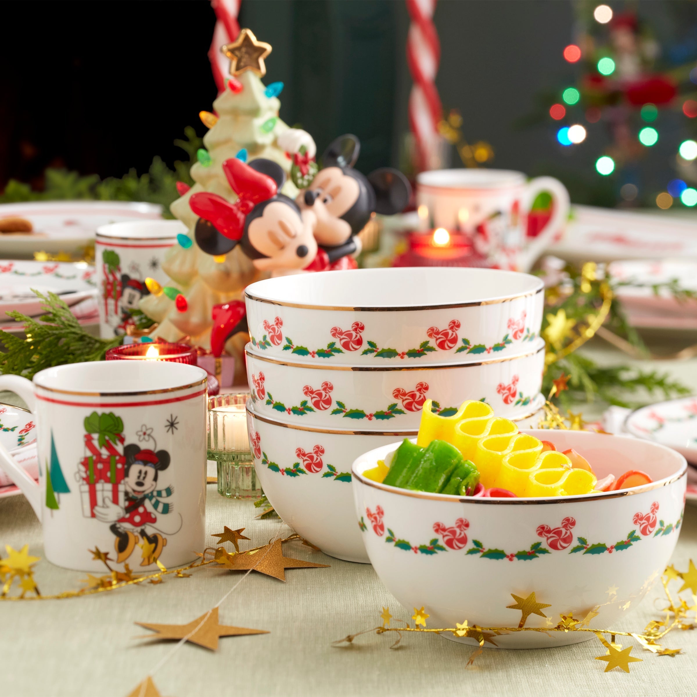 Lenox Westmore Disney Holiday 12-Piece Dessert Set - Image 3